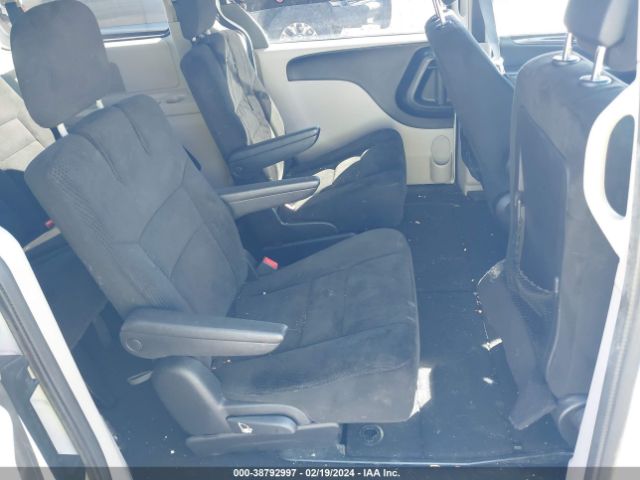 2C4RDGBG4GR209675 Dodge Grand Caravan Se