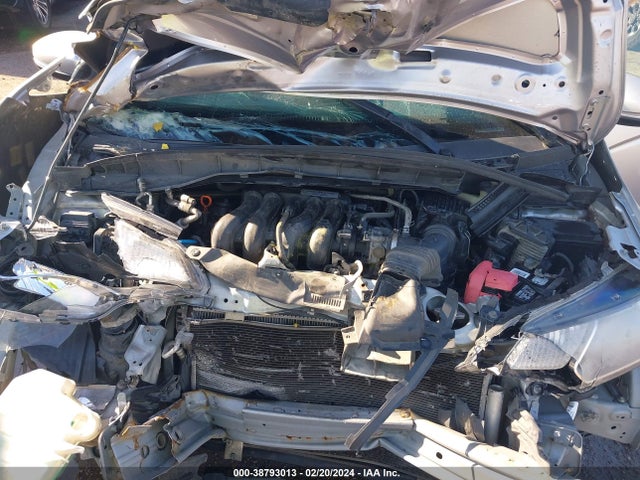 Honda FIT LX 2016 JHMGK5H5XGX010797 Image 10
