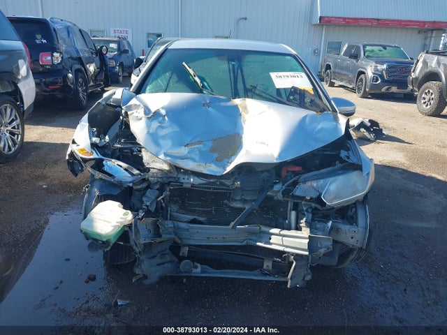 Honda FIT LX 2016 JHMGK5H5XGX010797 Image 6