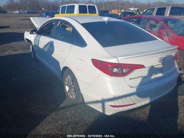 Hyundai SONATA SE 2016 5NPE24AF4GH404815 Image 3