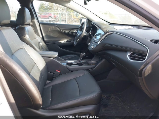 Chevrolet MALIBU LT 2018 1G1ZD5ST3JF218151 Image 5