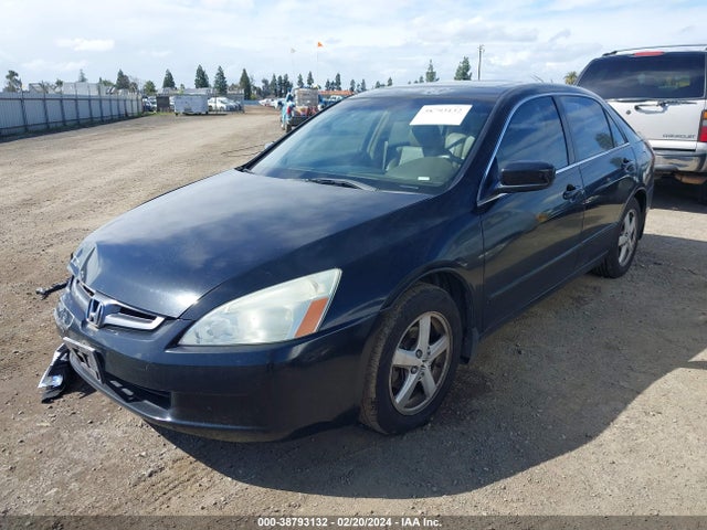 2005 HONDA ACCORD 2.4 EX VIN: 1HGCM56835A171677