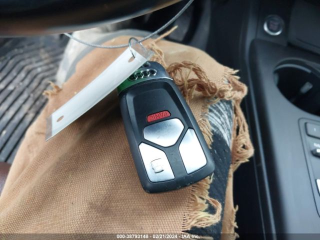 WAUPNAF50JA001005 Audi A5 2.0t Premium