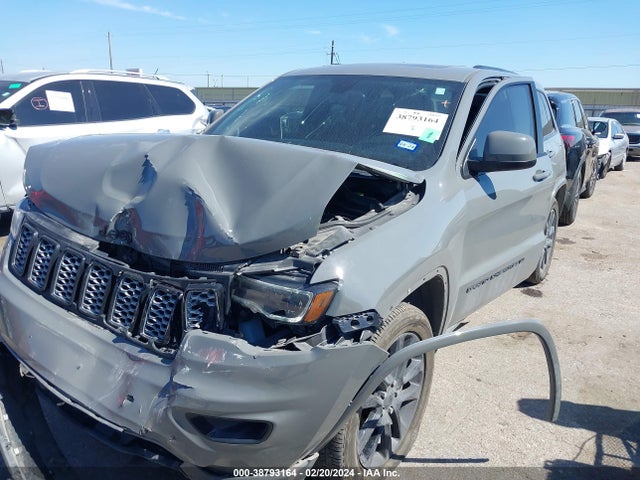 1C4RJEAG6NC154814 Jeep Grand Cherokee Wk Laredo X 4x2