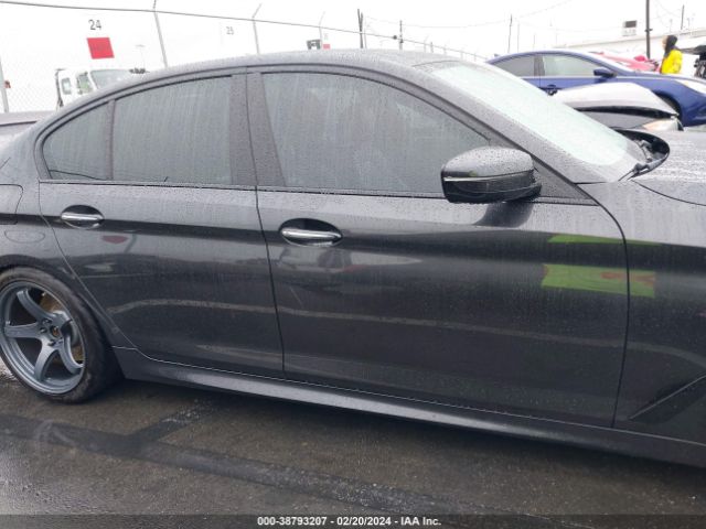 WBAJE5C36HG913631 BMW 540I