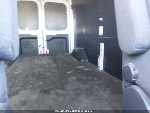 Ford Transit-350 2016 1FTBW2CG1GKB43887 Image 8