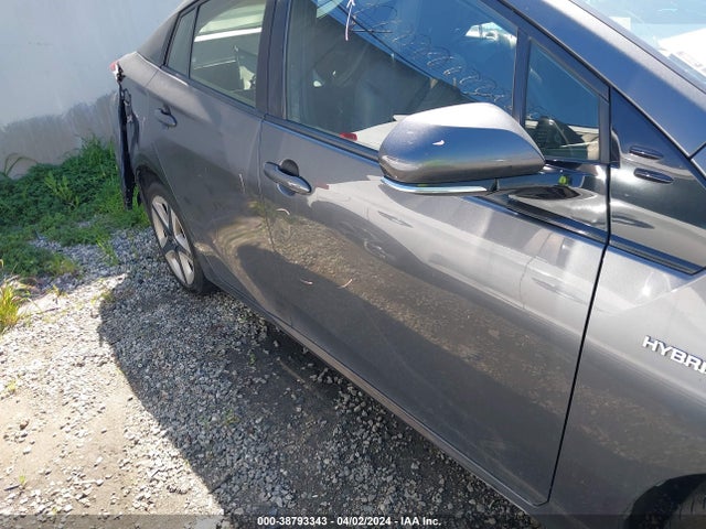Toyota Prius Four Touring 2016 JTDKARFU1G3023087 Image 14