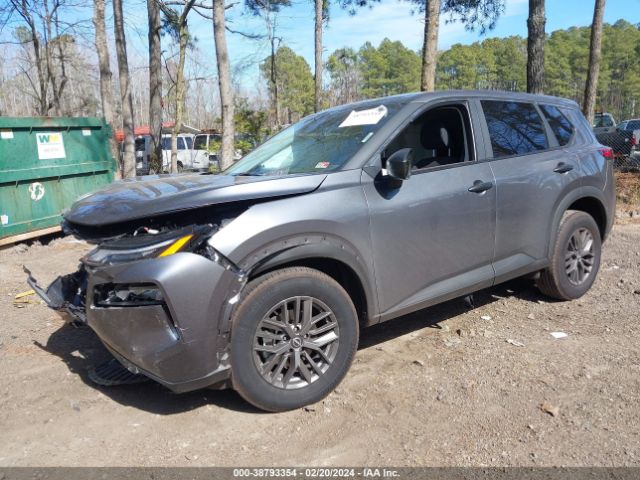 5N1BT3AA1PC924735 Nissan Rogue S Fwd