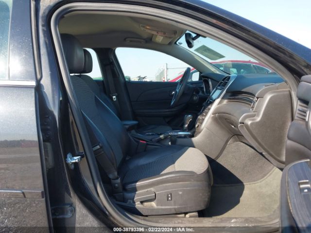 1G11D5SL2FF277258 Chevrolet MALIBU 2LT