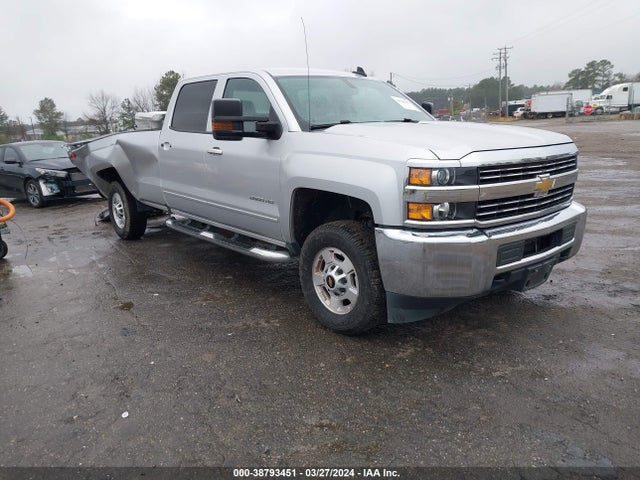 2018 1GC1KVEG8JF238145 main image