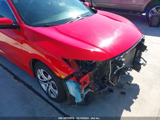 Honda Civic Lx 2018 2HGFC2F5XJH552393 Image 18