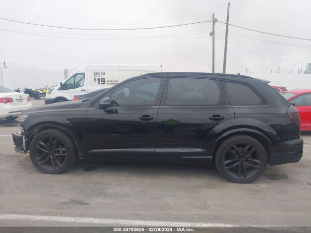 WA1VAAF75HD039260 Audi Q7 3.0t Premium