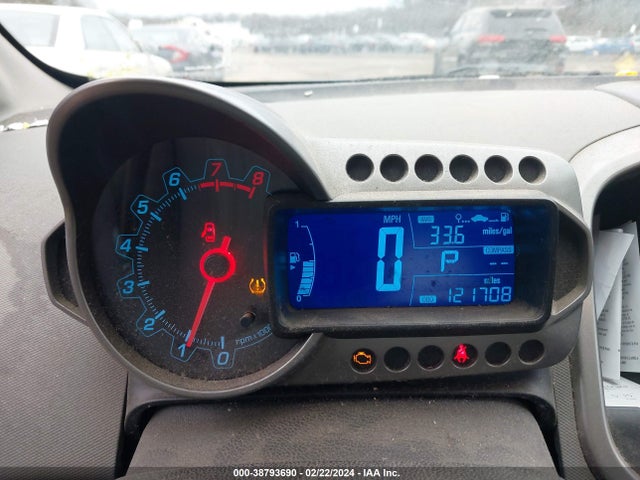 Chevrolet Sonic Ltz Auto 2016 1G1JE5SB1G4139311 Image 7