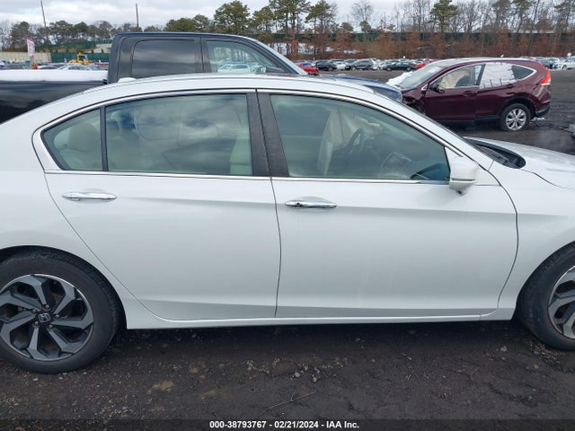 Honda ACCORD EX 2017 1HGCR2F75HA090787 Image 13