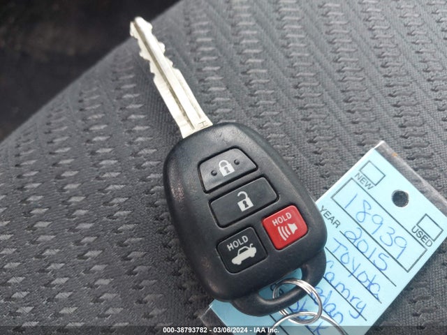 Toyota CAMRY LE 2015 4T4BF1FK5FR492713 Image 11
