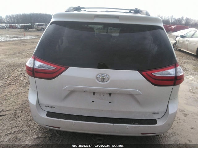 Toyota Sienna Xle 8 Passenger 2017 5TDYZ3DC7HS840106 Image 15