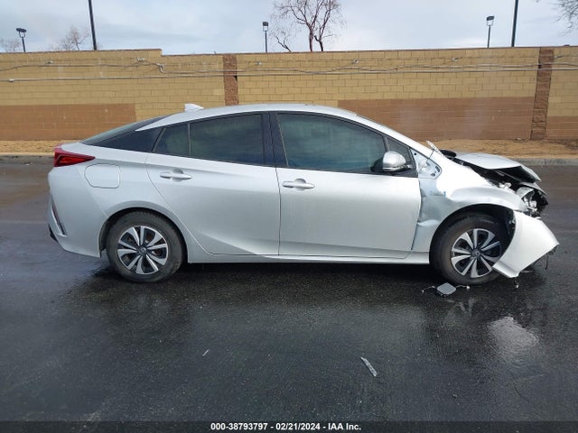 Toyota Prius Prime Premium 2017 JTDKARFP9H3062523 Image 14