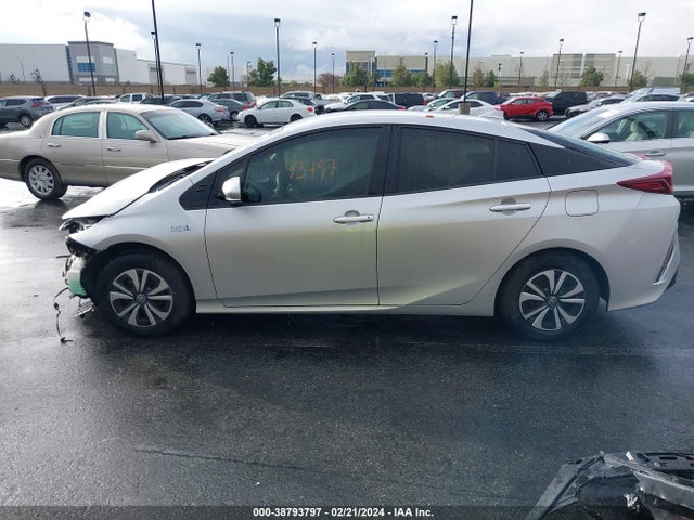 Toyota Prius Prime Premium 2017 JTDKARFP9H3062523 Image 15