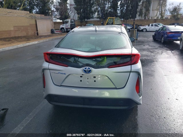 Toyota Prius Prime Premium 2017 JTDKARFP9H3062523 Image 17
