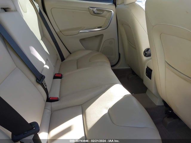 Volvo Xc60 T5 Premier 2015 YV440MDB7F2618950 Image 8