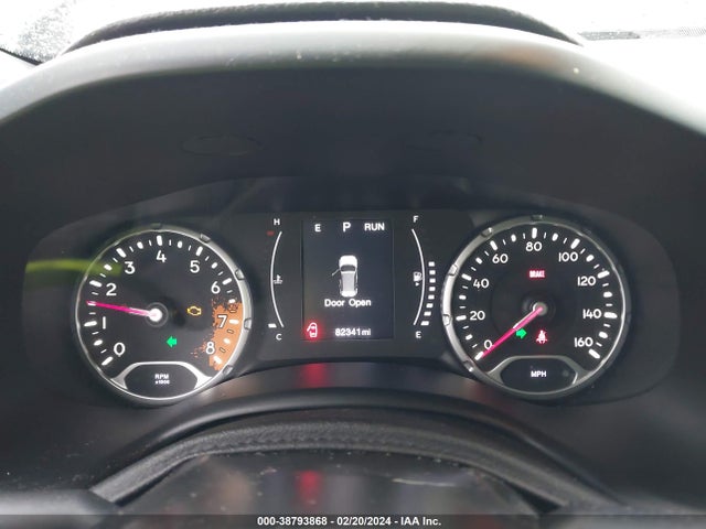 ZACCJBAB5JPH06172 Jeep Renegade Sport 4x4