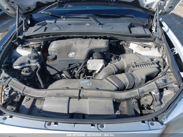 BMW X1 Xdrive28i 2014 WBAVL1C52EVY12787 Image 10