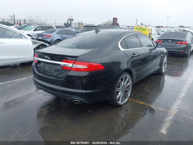 2013 JAGUAR XF SAJWA0ES1DPS78907 Photo 3