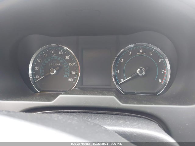 2013 JAGUAR XF SAJWA0ES1DPS78907 Photo 6
