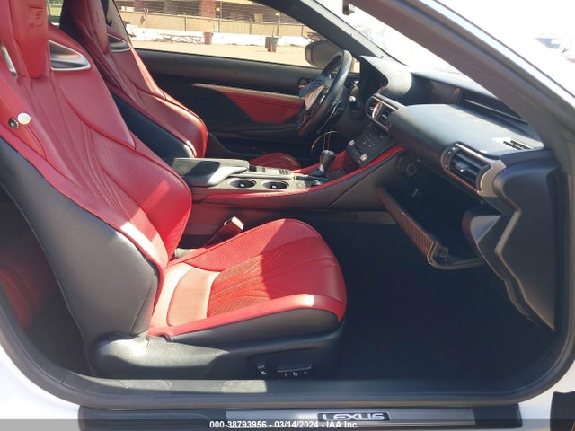 2015 LEXUS RC-F VIN: JTHHP5BC2F5000627