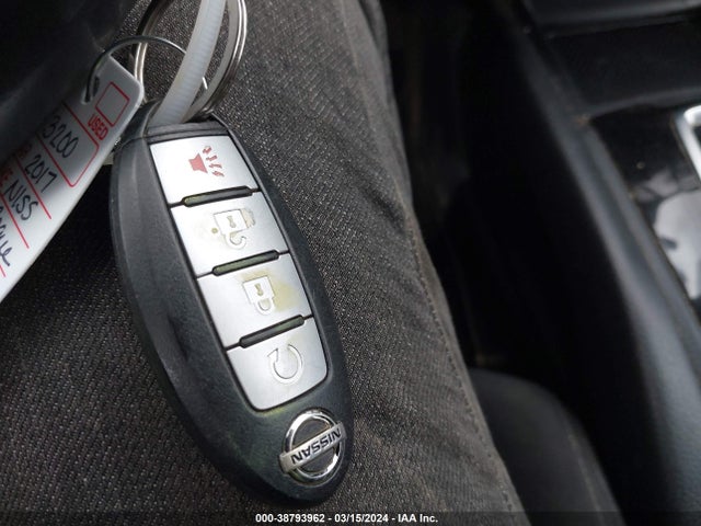 Nissan ROGUE SV 2017 KNMAT2MVXHP570412 Image 11