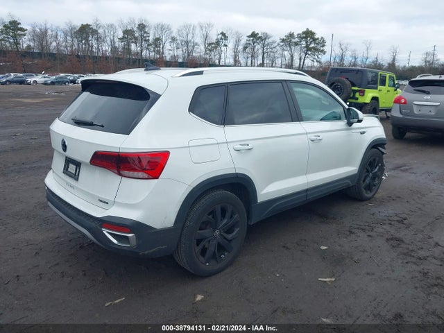 3VVLX7B20NM090563 Volkswagen Taos 1.5t Se