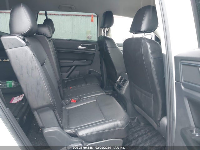 Volkswagen Atlas 3.6l V6 Se 2018 1V2KR2CA5JC541865 Image 8