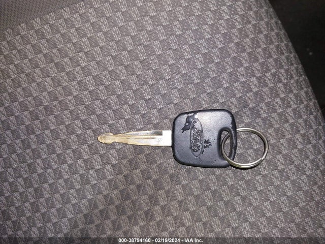 2003 FORD FOCUS ZX3 VIN: 3FAFP31333R193223
