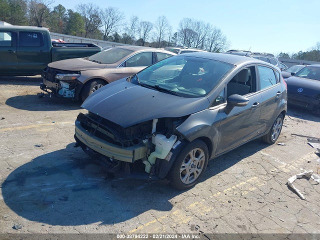 Ford FIESTA SE 2016 3FADP4EJ0GM165243 Image 2