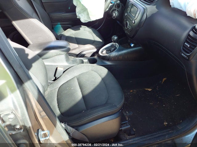KIA SOUL + 2017 KNDJP3A50H7412367 Image 5