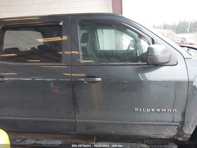 Chevrolet Silverado 1500 1lt 2018 1GCUKREC5JF192128 Image 13