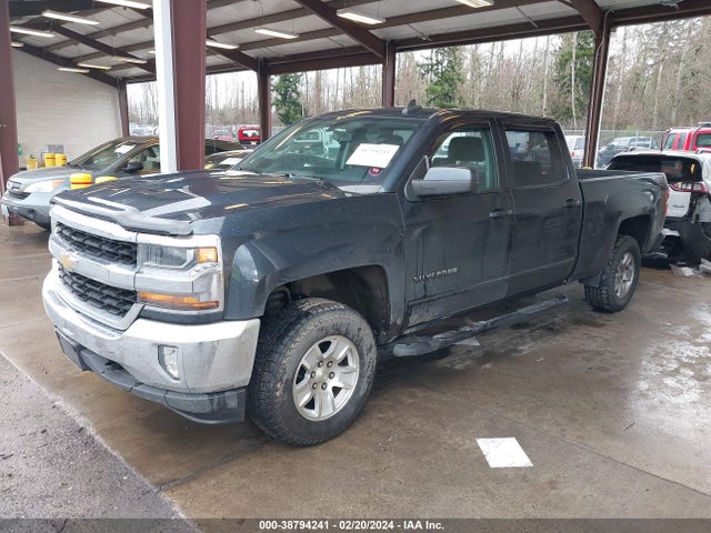 Chevrolet Silverado 1500 1lt 2018 1GCUKREC5JF192128 Image 2