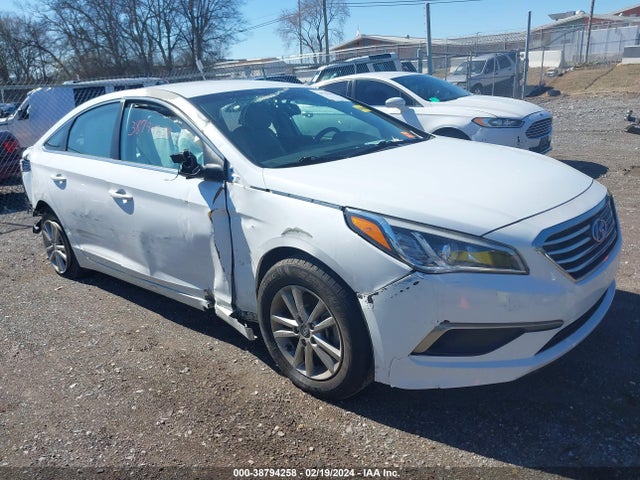 2017 HYUNDAI SONATA SE VIN: 5NPE24AF7HH496942