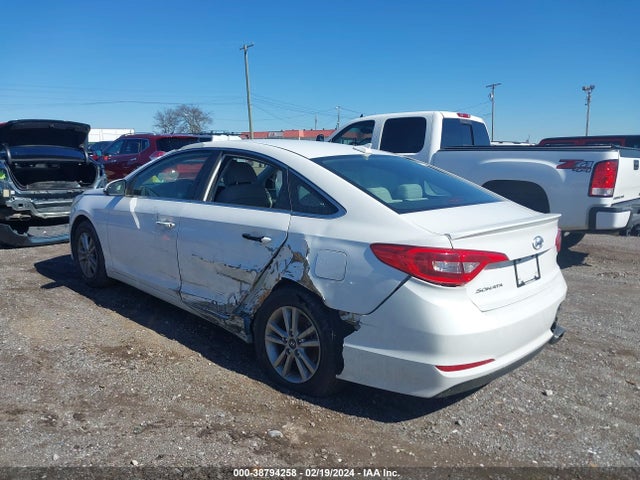 Hyundai SONATA SE 2017 5NPE24AF7HH496942 Image 3