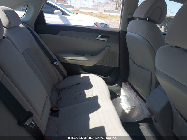Hyundai SONATA SE 2017 5NPE24AF7HH496942 Image 8
