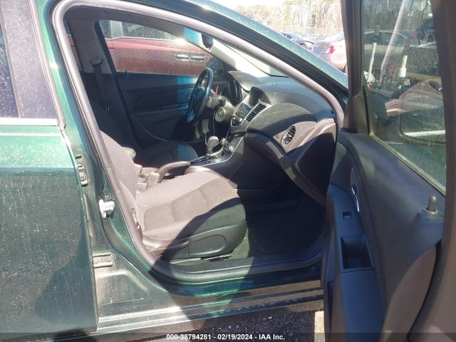 Продажа на аукционе авто 2014 Chevrolet Cruze 1lt Auto, vin: 1G1PC5SB0E7435755, номер лота: 38794281