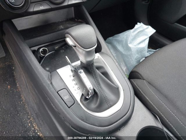 3KPF24AD5NE501462 KIA Forte Lxs