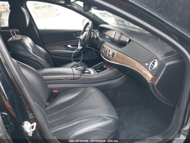 WDDUG8CB1EA039714 Mercedes-Benz S 550