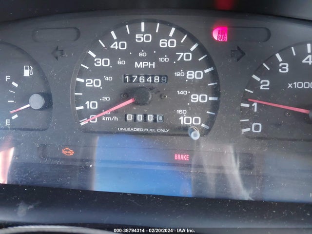 1996 NISSAN TRUCK KING CAB SE/KING CAB XE VIN: 1N6SD16S7TC368025