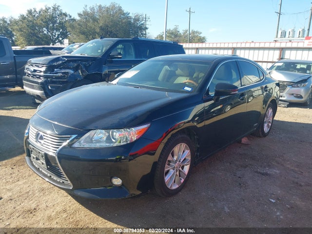 JTHBW1GG9E2048493 Lexus ES 300H