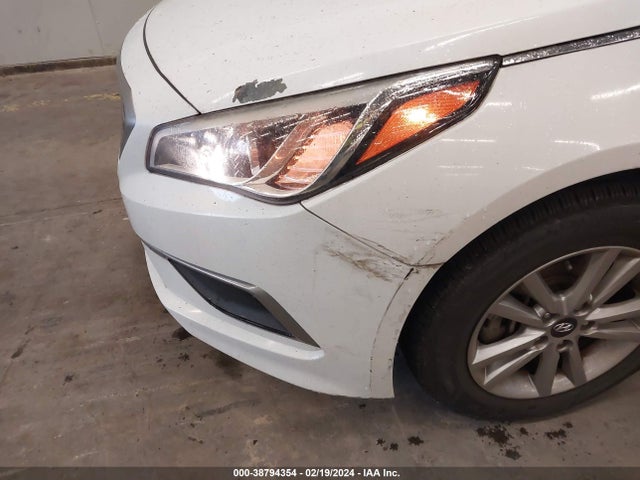 Hyundai SONATA SE 2016 5NPE24AF7GH293046 Image 6