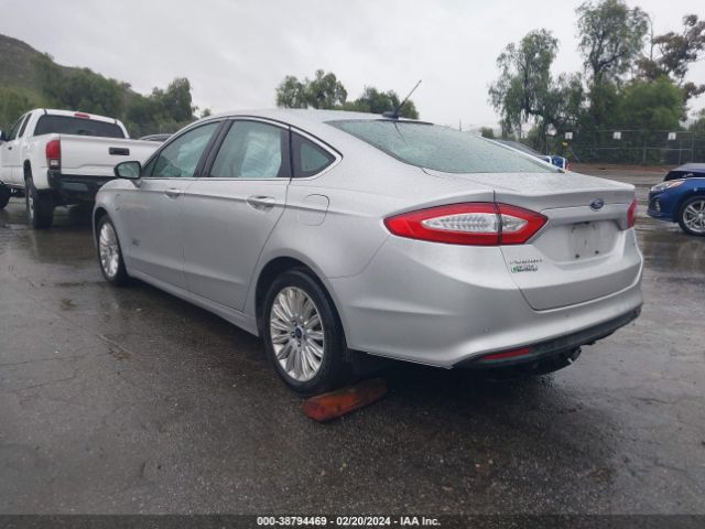 3FA6P0PU9GR229355 Ford Fusion Energi Se Luxury