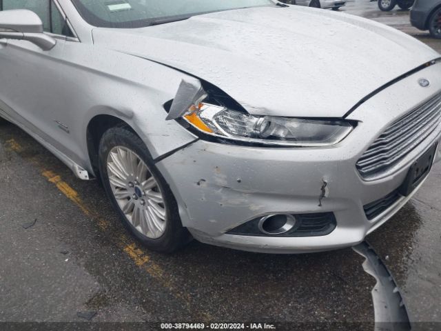 3FA6P0PU9GR229355 Ford Fusion Energi Se Luxury