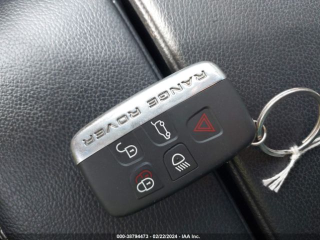 SALYB2EX9LA241741 Land Rover Range Rover Velar P250 S