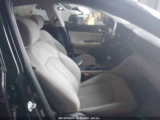 5XXGT4L35GG043809 KIA Optima Lx
